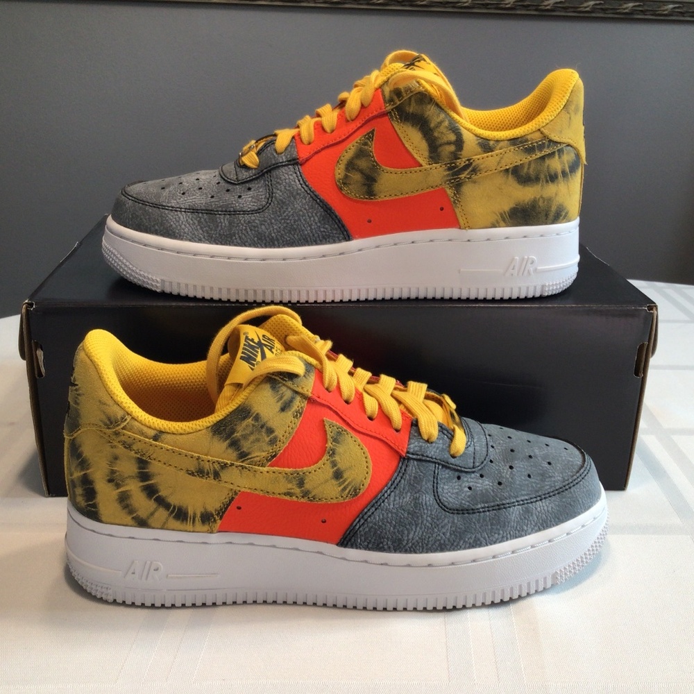 Nike Air Force 1